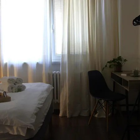 Spacious 3-bedroom Modern - 3pm Checkout - Newly Furnished 아파트