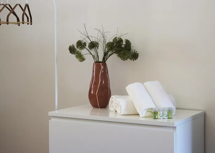 Spacious 3-bedroom Modern - 3pm Checkout - Newly Furnished Apartmán